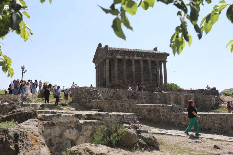 Veduta laterale del tempio