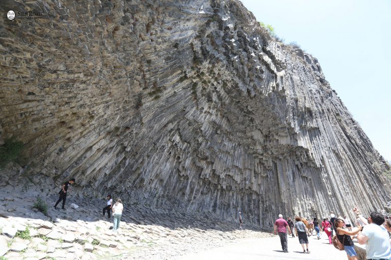 Sinfonia delle pietre Garni